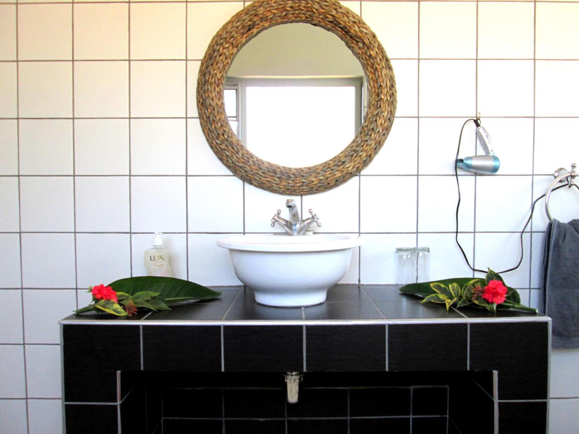 Gabus Safari Lodge Otavi Экстерьер фото